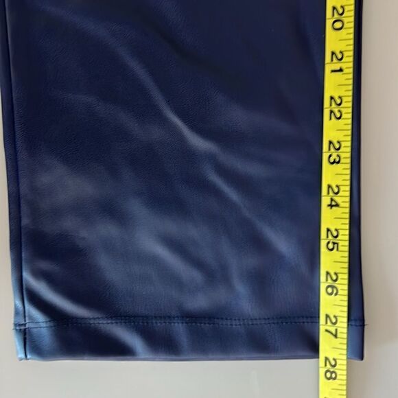 New Halogen® 5-Pocket Faux Leather Pants in Classic Blue Size 10 - Picture 9 of 11